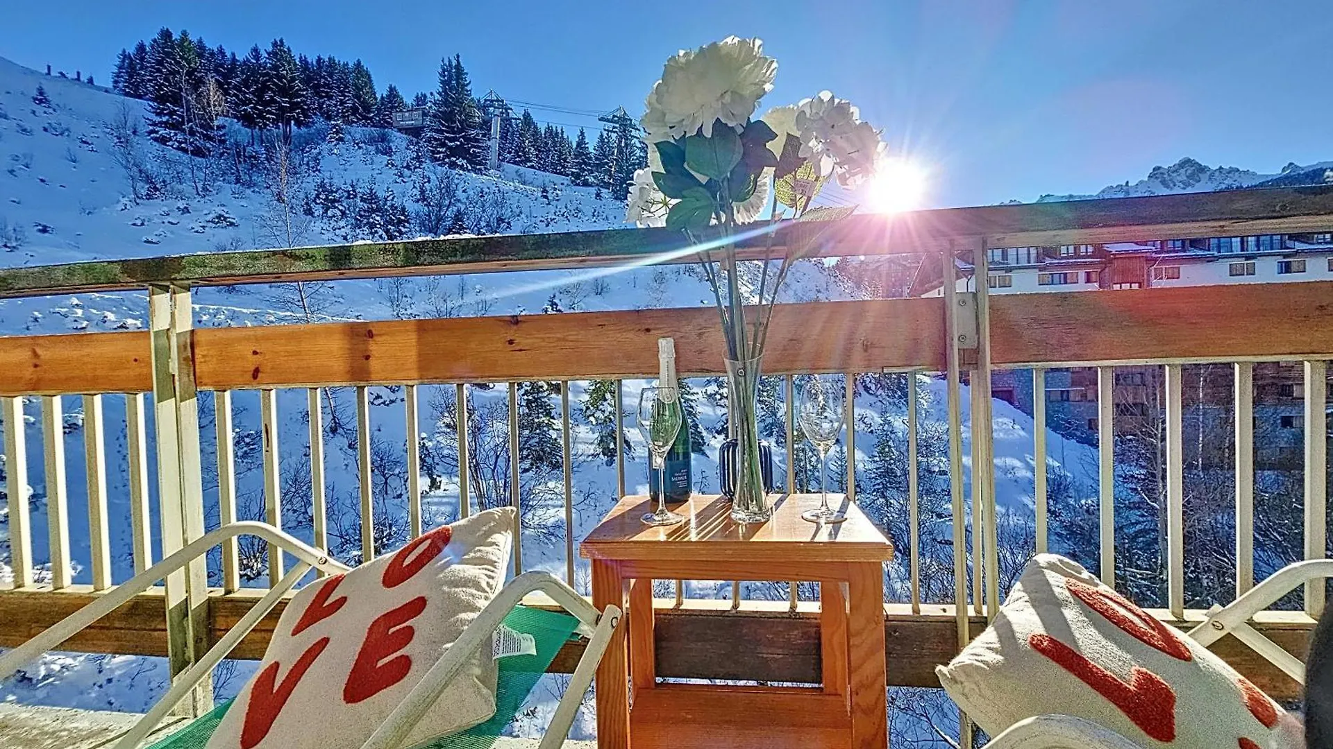 Courchevel 1650 - Mountain View - Snow Front 7S10 Apartment France